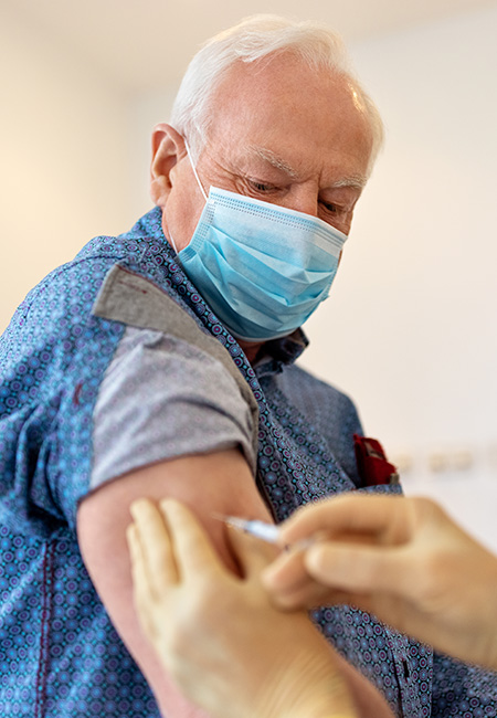Man receives flu shot