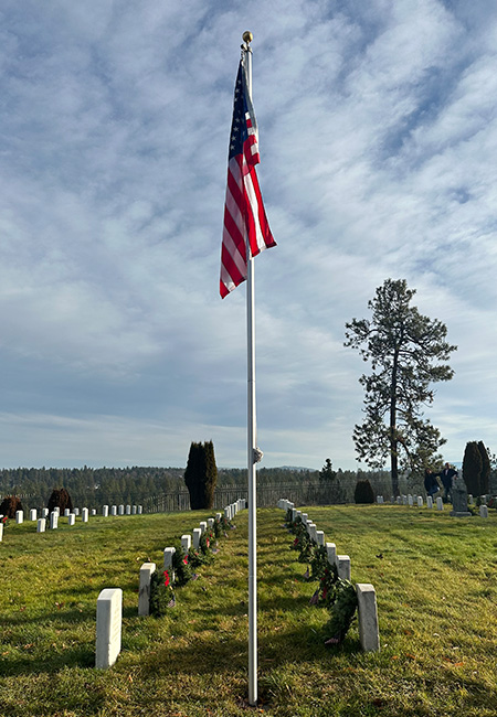 Wreaths across America cemetery